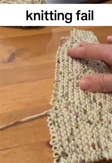 Chad wasted my time 🥱 that’s what I get for trusting a robot 😈 knitting problems