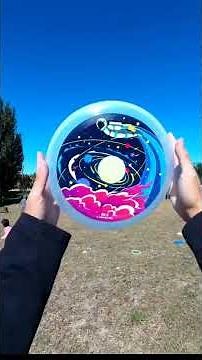 Paper Flying-kun's Continuous Spinning Frisbee Challenge!