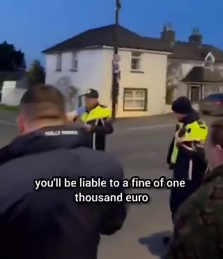 🇮🇪 BREAKING: The Irish police have informed anti-Government protesters that they face up to 6 MONTHS in jail if they do not immediately stop protesting.Protesters responded by saying: “What do we think, people of Ireland? NO! We will not move!”Good on them! 👏👏👏