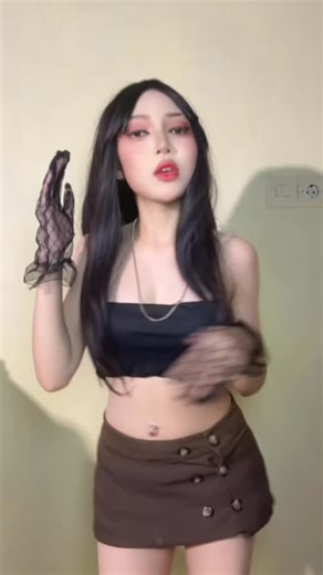 cyaaa on Instagram: "Ayo follow dulu #cyablonde #makeup #cyalive #cyaaablonde #dance"