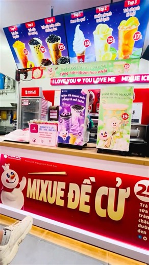 MIXUE Ice Cream & Tea | Sapa Vietnam