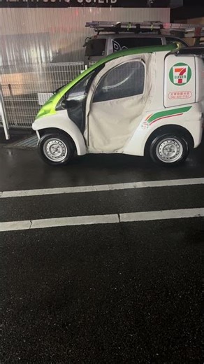 「意外とレア？セブンイレブンの配達用バイク」#セブンイレブン #配達バイク #コンビニ#街で見つけた #珍しい #バイク#Shorts