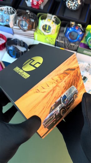 GW-9500TLC | NOS | FULL SET Condition New Old Stock, simpan elok dari awal. Full set lengkap — kotak, manual, semua ada. Model ni digemari sebab design dia rugged, function heavy, sesuai untuk yang betul-betul pakai jam untuk outdoor & harian lasak. Bukan sekadar cantik, tapi memang guna. 💰 Harga: RM1xxx 📦 Pos lepas payment selesai ✅ Original Casio ✅ Trusted seller Untuk yang cari jam solid, tahan lama, dan ada value untuk simpan — yang ni memang berbaloi dalam range harga ni. 📩 DM kalau nak 