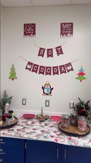 🌲 Decorating My Classroom for Christmas 🎄 ￼