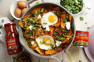 111K views · 258 reactions | Morning Chilaquiles ️☀️ A traditional Mexican breakfast dish made with crispy totopos, smoky tomato sauce, cheese, crema, and onion. Share your special moments with Morning Chilaquiles with us and let us know what this traditional recipe means to you. Full recipe: https://mexicorico.com/recipes/morning-chilaquiles | La Costeña's Mexico Rico | Facebook