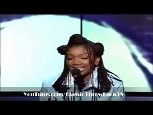 Brandy Wins Best New R&B Artist Award (1995)