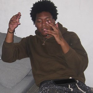 CMB - CThruRio: Song Lyrics, Music Videos & Concerts