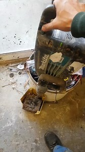 45K views · 2.1K reactions | Big hammer strip and clean #hammer #tools #powertools #repair | Deandohertygreaser | Facebook