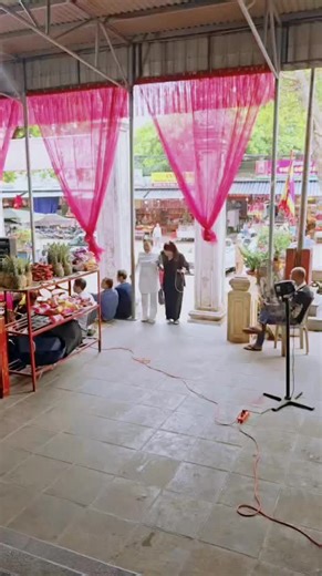 Ước Nguyện và Áo Đỏ: Tình Yêu Mẹ