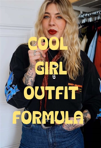 MORE TIPS HERE ⚡️ First of all: feel free to screenshot any combinations or save this video! I also post screenshots of the outfits on my feed. 1. You can do this with oversized, normal, boxy or even cropped t-shirts, don’t feel like you HAVE to use an oversized one. 2. Obviously on the bottom you can wear whatever you like! You can definitely also rock this formula with skirts, shorts, trousers etc. 3. Add accessories OFCOURSE! You can truly level up these fits by adding hats, caps, bandana’s o