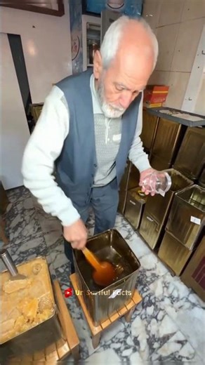 Ancient Mountain Honey That Still Exists Today!🏔️🍯