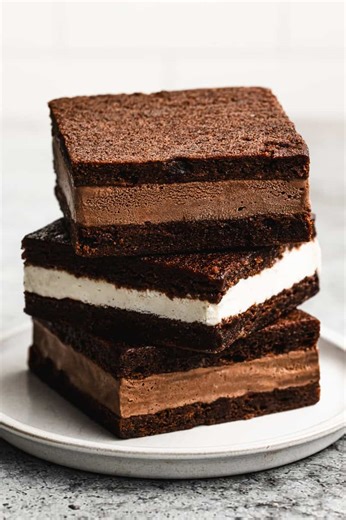 9.1K views · 61 reactions | Comment 'RECIPE' for the ice cream sandwich recipe! Remember those melty ice cream sandwiches from childhood? Well, you're gonna love this!  Introducing an ice cream sandwich remake that's EVEN BETTER: Brownie outside  Your favorite ice cream sandwiched in the middle  These are AMAZING. Don't forget to SAVE this post!  | Tastes Better From Scratch | Facebook