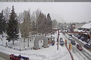 See Town Square Southwest Live Webcam & Weather Report in Jackson Hole, Wyoming, US | SeeCam