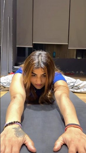 The perfect strech & flex day #policelife #coplife #parulkatariya #army #crpf #uniformgirl #viral