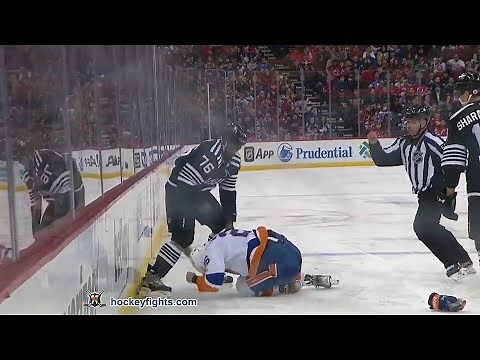 Oliver Wahlstrom vs P K Subban Apr 3, 2022