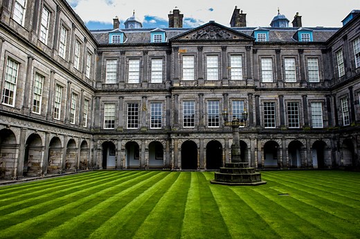 エディンバラ大学留学ガイド|ランキングや偏差値、学費、入学条件を解説 | 留学プレス(PRESS)｜海外大学/大学院・中学/高校、語学学校の留学情報サイト