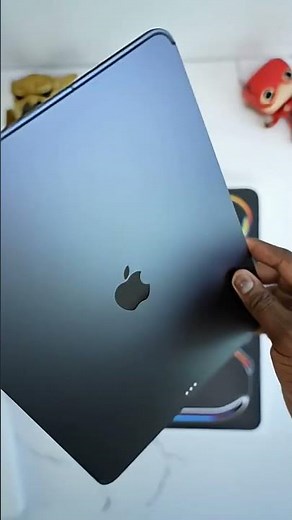 Is the iPad Pro M5 the BEST Tablet for CREATIVES? #unboxing #apple