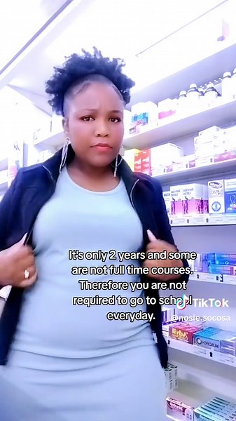 Pharmacist Assistant Course: Study at Any Age