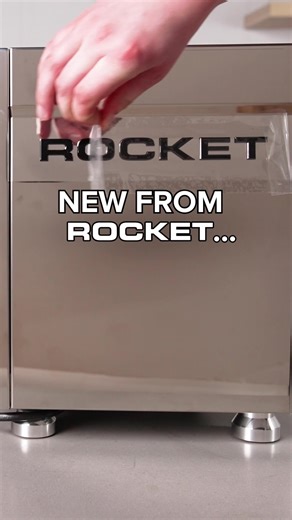 The new Rocket FAST machines have arrived, and they are better than ever before! The newly engineered Rocket Giotto and Mozzafiato FAST models feature faster heat-up times, intuitive soft-touch controls, and vibratory or rotary pump options, along with a design refresh that looks stunning in every home.