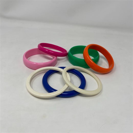 1980s Plastic Bangles Lot of 7. Preowned of Various Widths. - Etsy