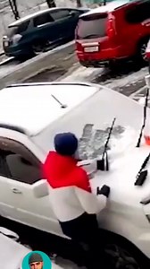 287K views · 2K reactions | Be careful of heavy snow falling from the roof #satisfying #videos #oddlysatisfying #fyp #usatiktok #asmr #ice #snow #icebreaking #snowremoval #fyp #Sweeti | Interesting Facts | Facebook