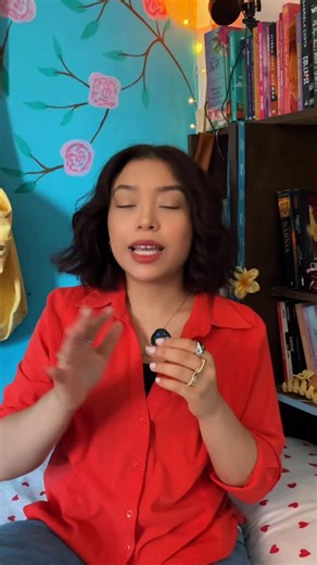 Kárita Dias on Instagram: "Vocês gostaram desse filme? De férias com você - Netflix (+14) 🧡⭐️ . . . . [filmes e séries filmes Netflix adaptações literárias resenhas filmes de romance comédias românticas reflexão]"