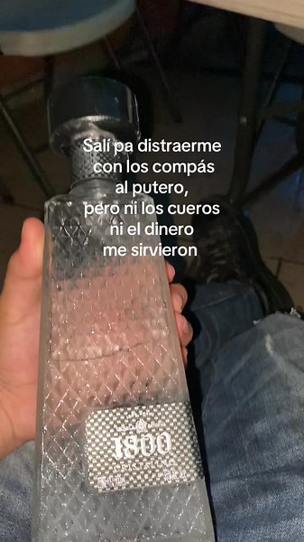 Jimmy Guzman & Roto Distrayéndose