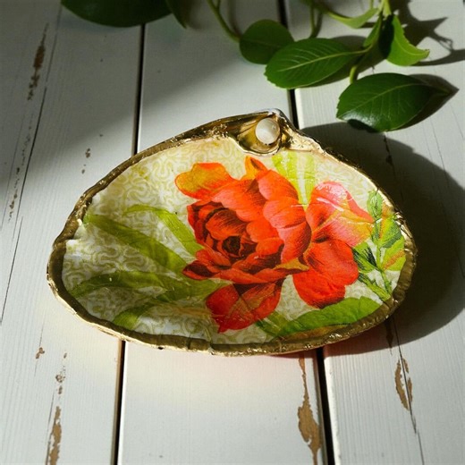 Rose Garden Decoupage Clam Shell Trinket Dish With Genuine Pearl & Gold Leaf Edges / June Birth Flower / Gift Boxed - Etsy Canada