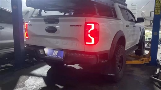 Another Ranger Raptor with V6 style left and right exhaust tips | Speedlab