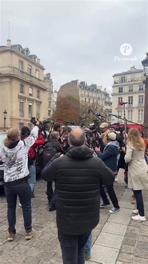 ✨ Jean-François Copé arrive au siège des Républicains ✨ @jeanfrancoiscope Ce matin, Jean-François Copé a été aperçu arrivant au siège des Républicains à Paris 🇫🇷. Souriant et déterminé, l’ancien ministre a salué la presse avant de rejoindre les locaux pour une réunion importante 📸. 👉 Vous pensez qu’il prépare un nouveau rôle au sein du parti ? 🤔 #Purepeople #Bestimage #JeanFrancoisCope #LesRepublicains #Paris #politique #event | Purepeople.com
