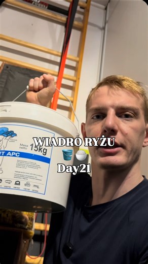 Jakub Narożnik | Blue blocker glasses polecam | Instagram