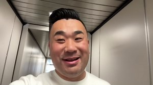 Emirates Premium Economy vs Business Class