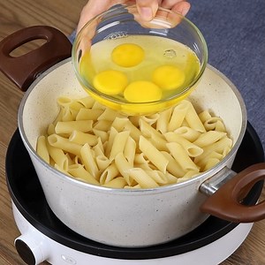 18M views · 244K reactions | This is the easiest, quickest and budget friendly recipe you’ll ever love! | Super Recipes | Facebook