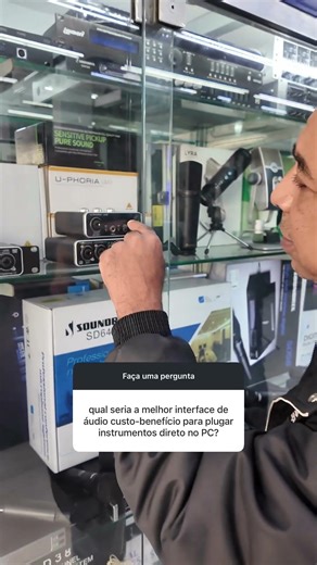 🎛️ “Qual a melhor interface de áudio custo-benefício pra plugar instrumentos direto no PC?”