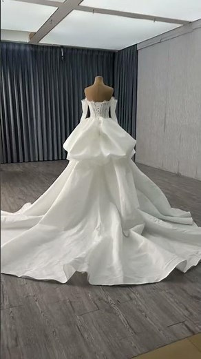 #weddinggowns#ballgownweddingdress#2025weddings#ivorywhitedresses
