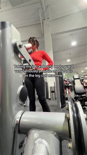 Ain’t NO ONE sneaking a peek on my watch @Tess 🧸 | Leg Curl Machine