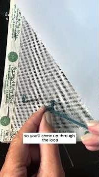 How to: Twisted Lazy Daisy Stitch, a wonderful stitch for beards in needlepoint