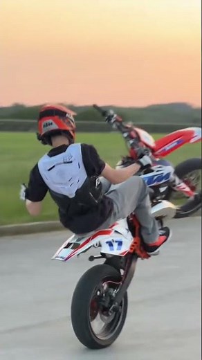 Top 3 funniest dirt bike fails 😂