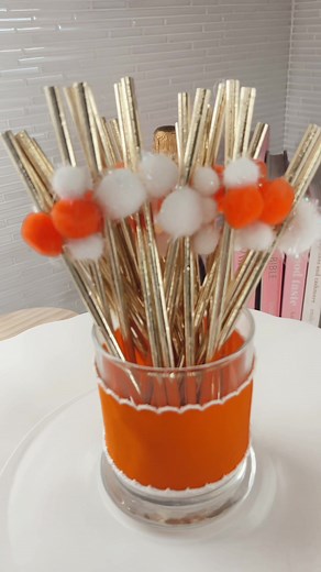 DIY Pom Pom Paper Straw Party Decorations