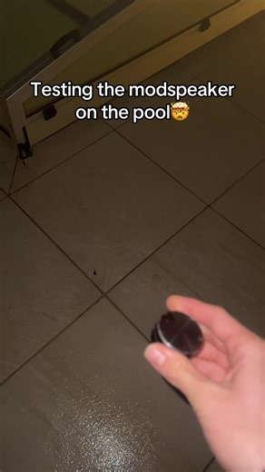Testing the Modspeaker: A Loud Poolside Experience
