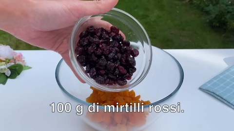 5-Minute Cake Recipe Going Viral for Its Quick Baking Method and Delicious Taste