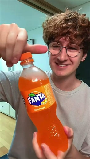 Koreanosh! Day 8 of ONLY Eating Food From a Korean Convenience Store!