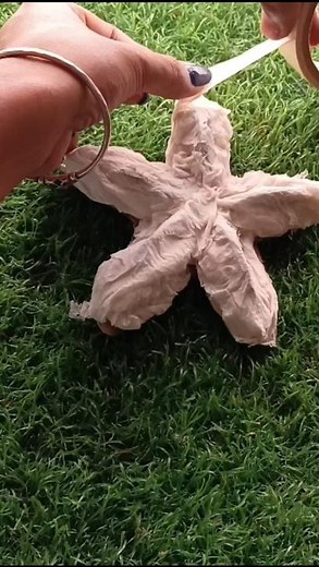⭐ making a starfish 🐙 #diy tissue paper craft idea #creativestyle #youtubeshorts