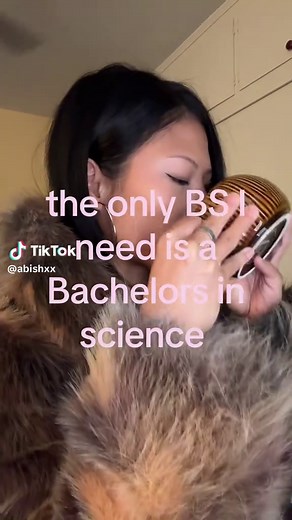 Essential Bachelor's Degrees for Healthcare Careers