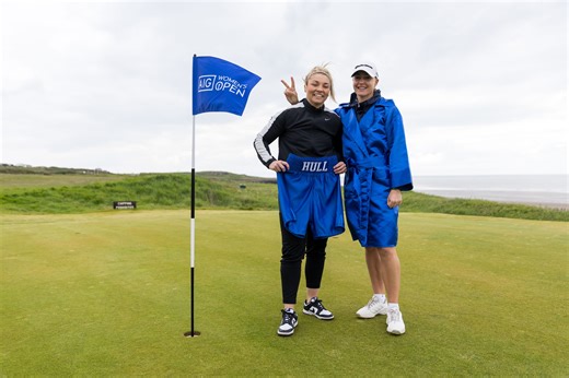 Charley Hull meets Lauren Price. Golf meets boxing ⛳️🥊 Different games, both born to play... Two months to go until the AIG Women’s Open 🏆 | AIG Women’s Open