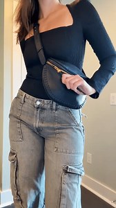 Your fit deserves a bag that can keep up. Hands-free and life ready ✨ #hobo #hobotheoriginal #onthego #effortlesschic #styleinspo #junobeltbag #beltbag | HOBO