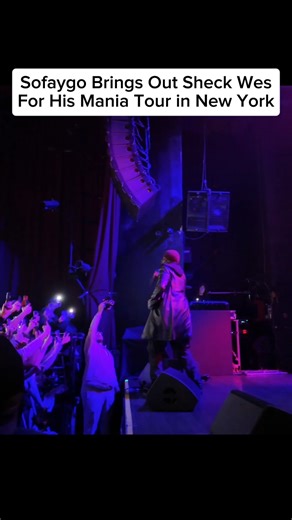 Sheck Wes & Sofaygo are a dynamic duo #sheckwes #mania #rap #sofaygo #concert