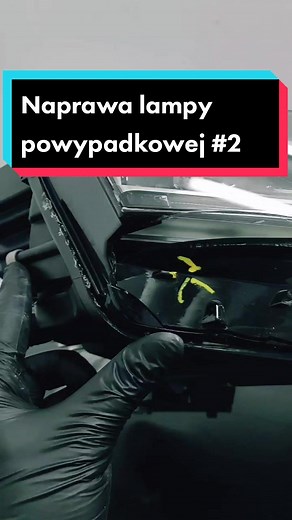 Naprawa lampy powypadkowej Skoda Octavia – Poradnik
