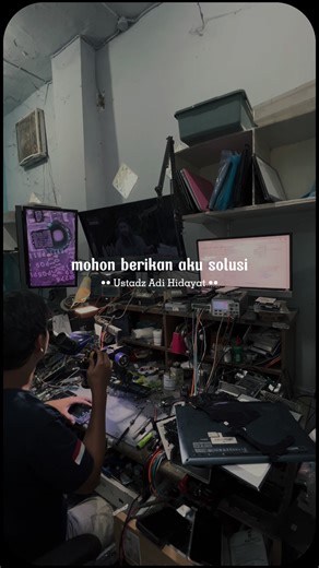 Laptop msi problem mati total kebakar 🔥🔥🔥sampai lubang 😭 Semoga Allah memudahkannya 🤲 #servicelaptop #msi #servicemacbook #servicevga #serviceprint @Sorotan