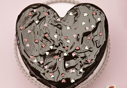 Comment faire un gâteau en forme de cœur ? - Elle à Table